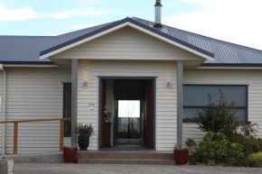 Гостиница Richmond Farm Lodge  Нью-Плимут